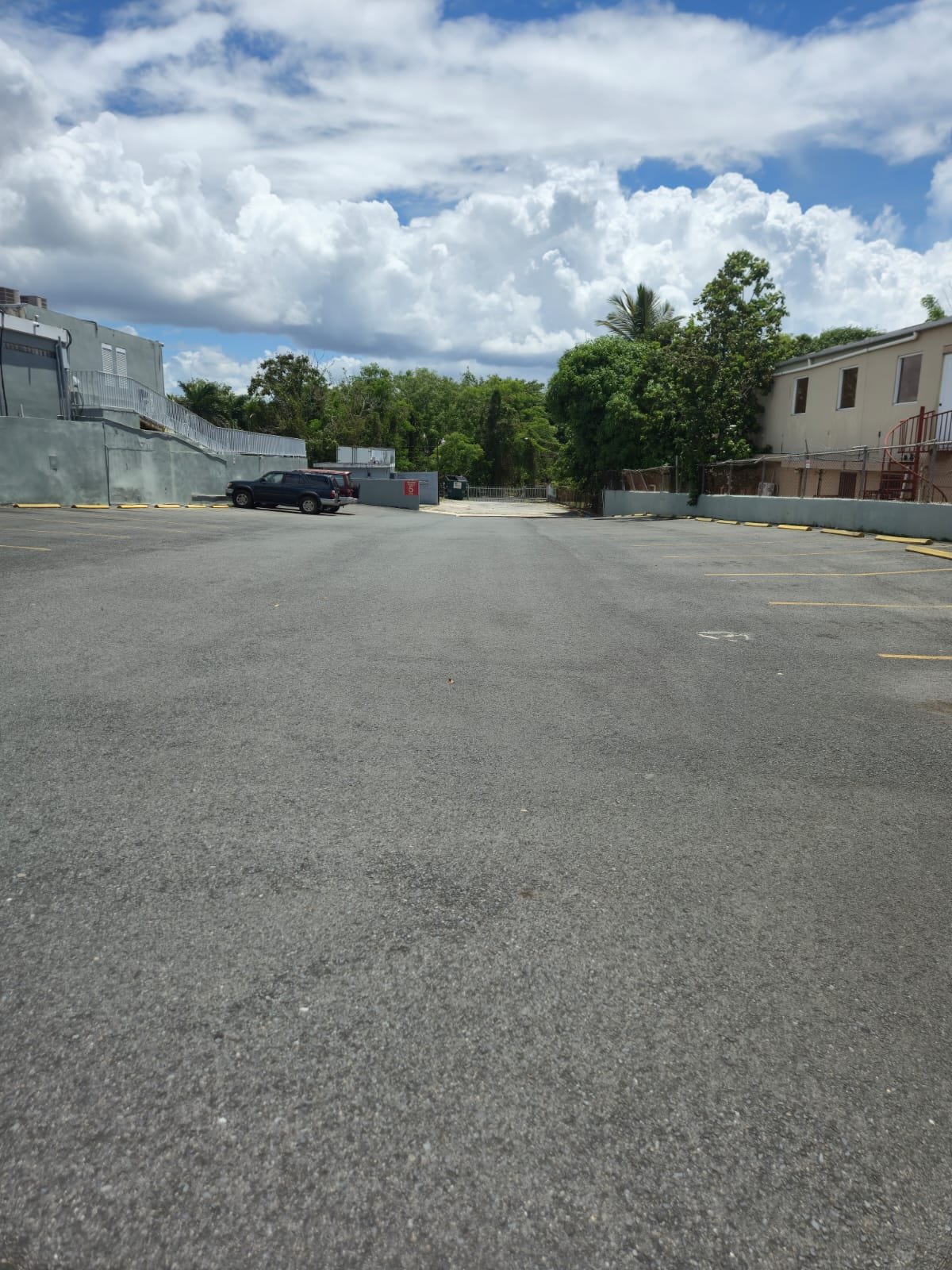 Nueva área de estacionamiento ampliada